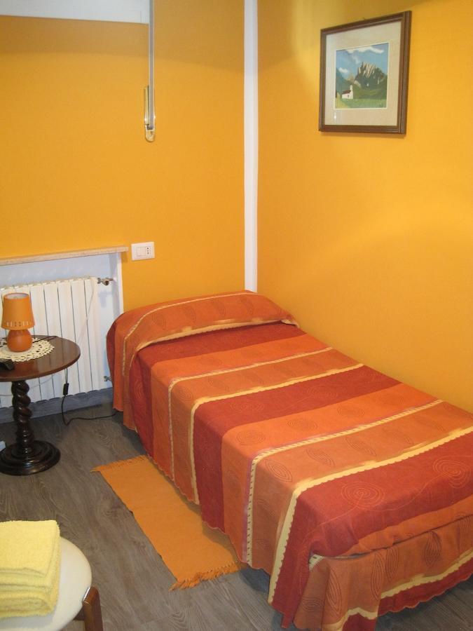 Bed And Breakfast Lo Scrigno Polinago Rum bild