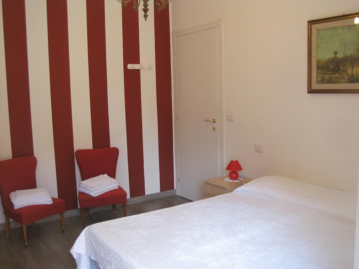 Bed And Breakfast Lo Scrigno Polinago Rum bild